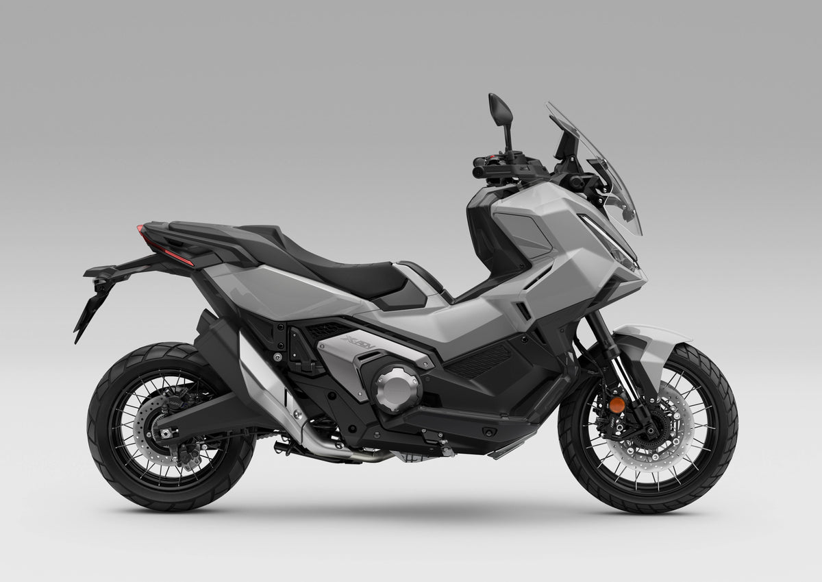 Honda X-ADV 750 2027 in Pearl Deep Mud Grey (NH-C47P), zijaanzicht